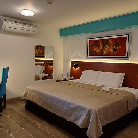 Hotel Vila Santa リマ エクステリア 写真