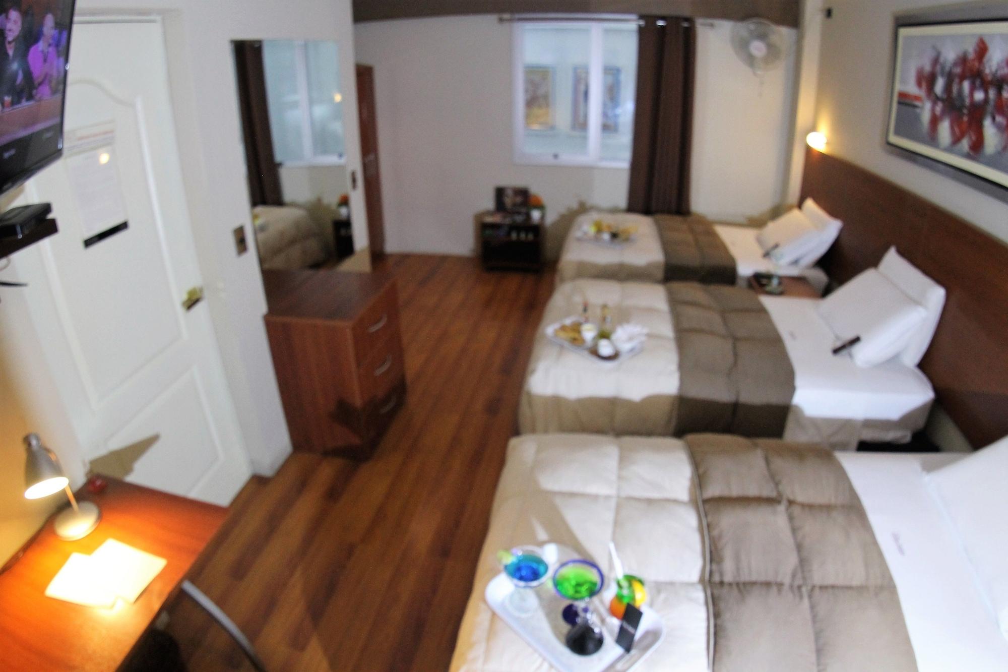 Hotel Vila Santa リマ エクステリア 写真